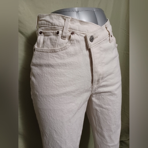 Abercrombie & Fitch The Dad High Rise Light Cream Straight Leg Jeans Size 6 - Picture 6 of 11